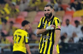 德扑里的“池算比”：手把手教你计算底池赔率。（德州扑克底池赔率详解：手把手教你精准计算）