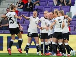 阿森纳点球大战淘汰拜仁，拉亚扑出凯恩点球