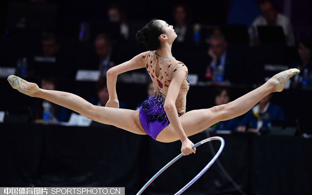 这杆组合球太绝了！成都表演赛墨菲4-2丁俊晖，拿下胜利！