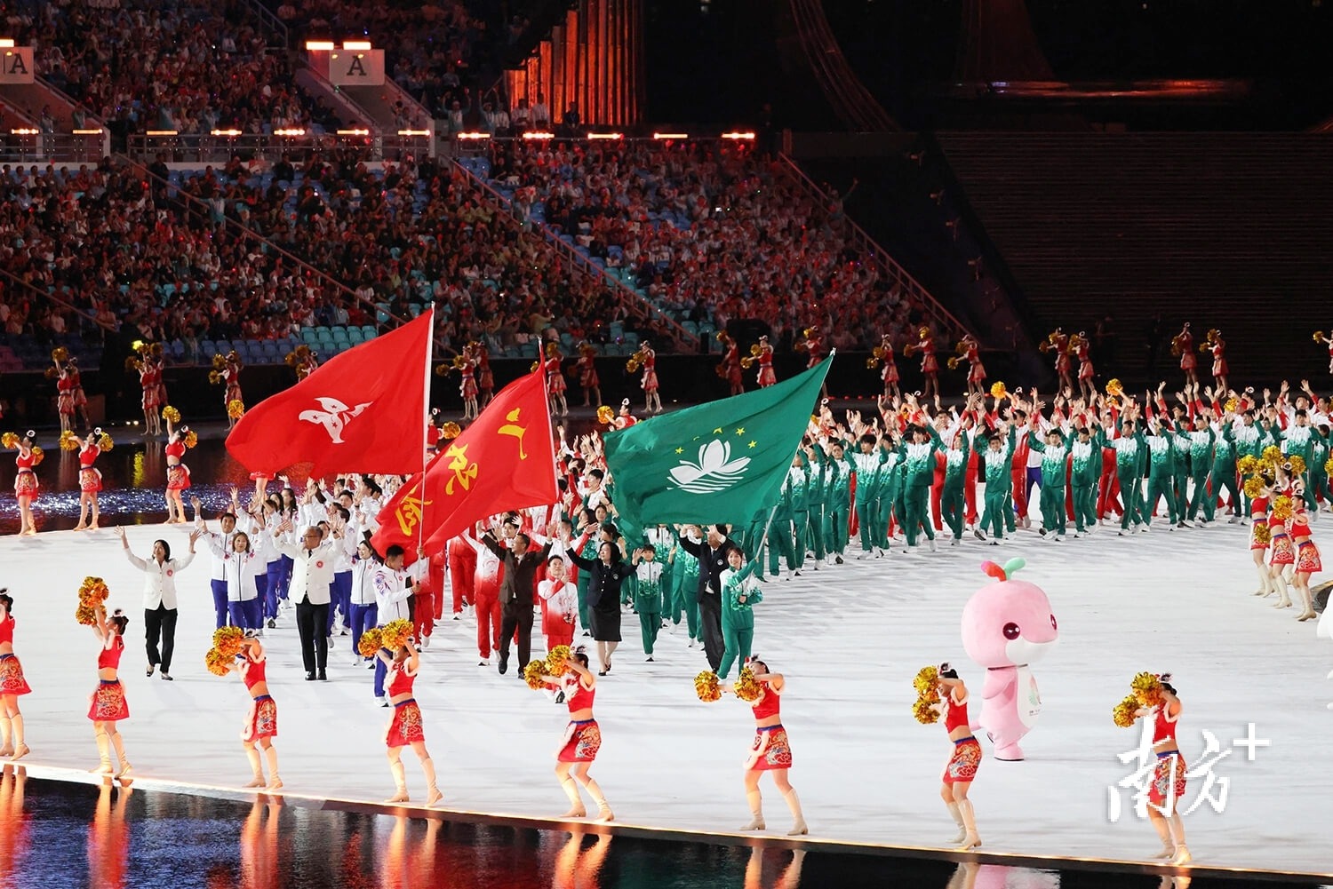 30分惨负广东！杨鸣回怼记者：不清楚你这个问题到底想表达什么？